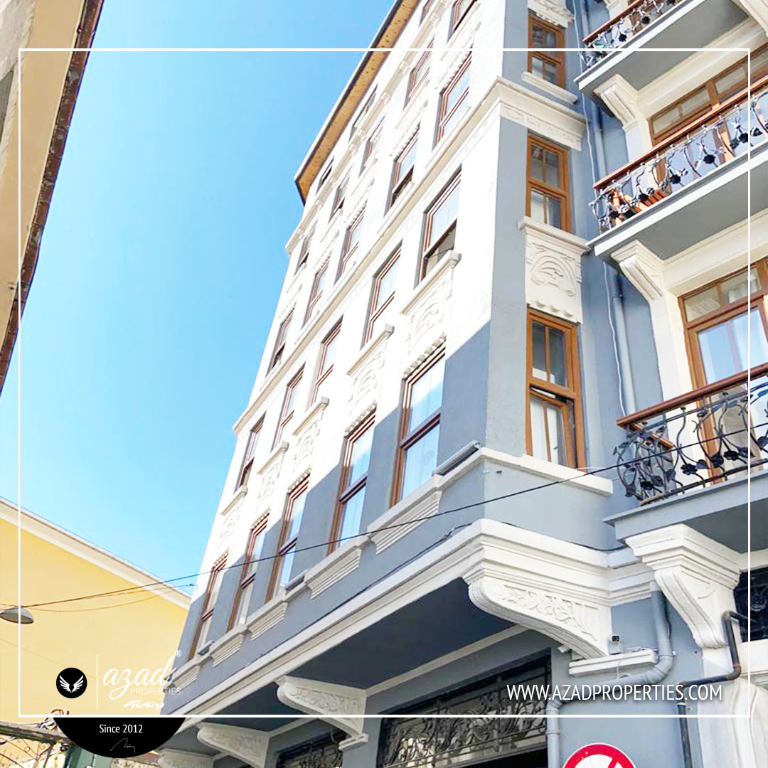 5 Storey Building in Istiklal Street -APH  34173