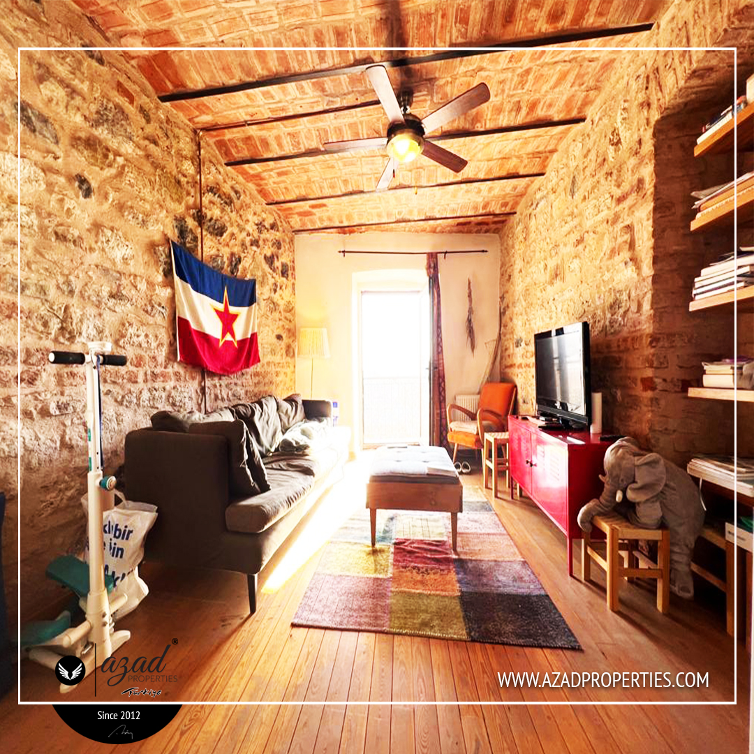 Rustic 2+1 BHK with Golden Horn View - SH 34589